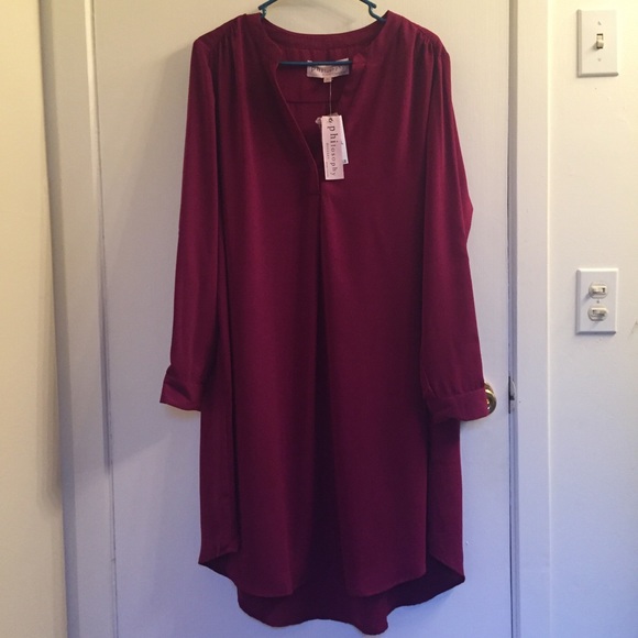 Philosophy Dresses & Skirts - Philosophy Wine V Neck Dress Size XL